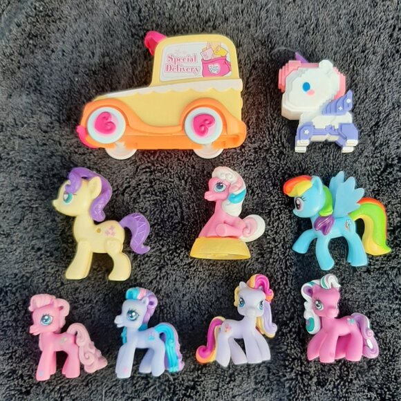 My Little Pony 2" to 2.5" Assorted Lot (8) & Car - Picture 3 of 6